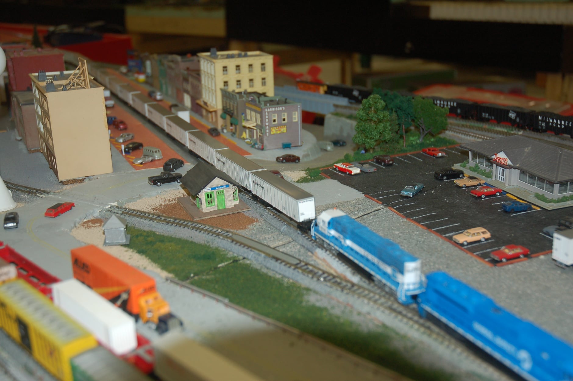 Chessie coming down the tracks
